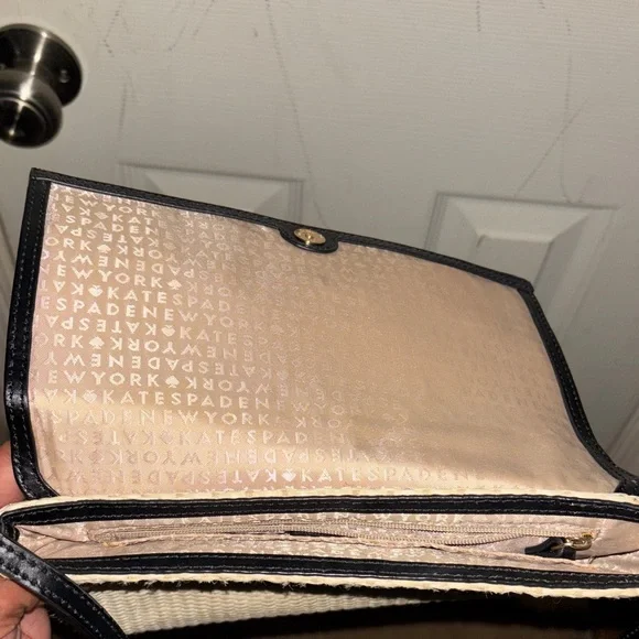 Kate Spade Cobble Hill Crossbody - Picture 7 of 14